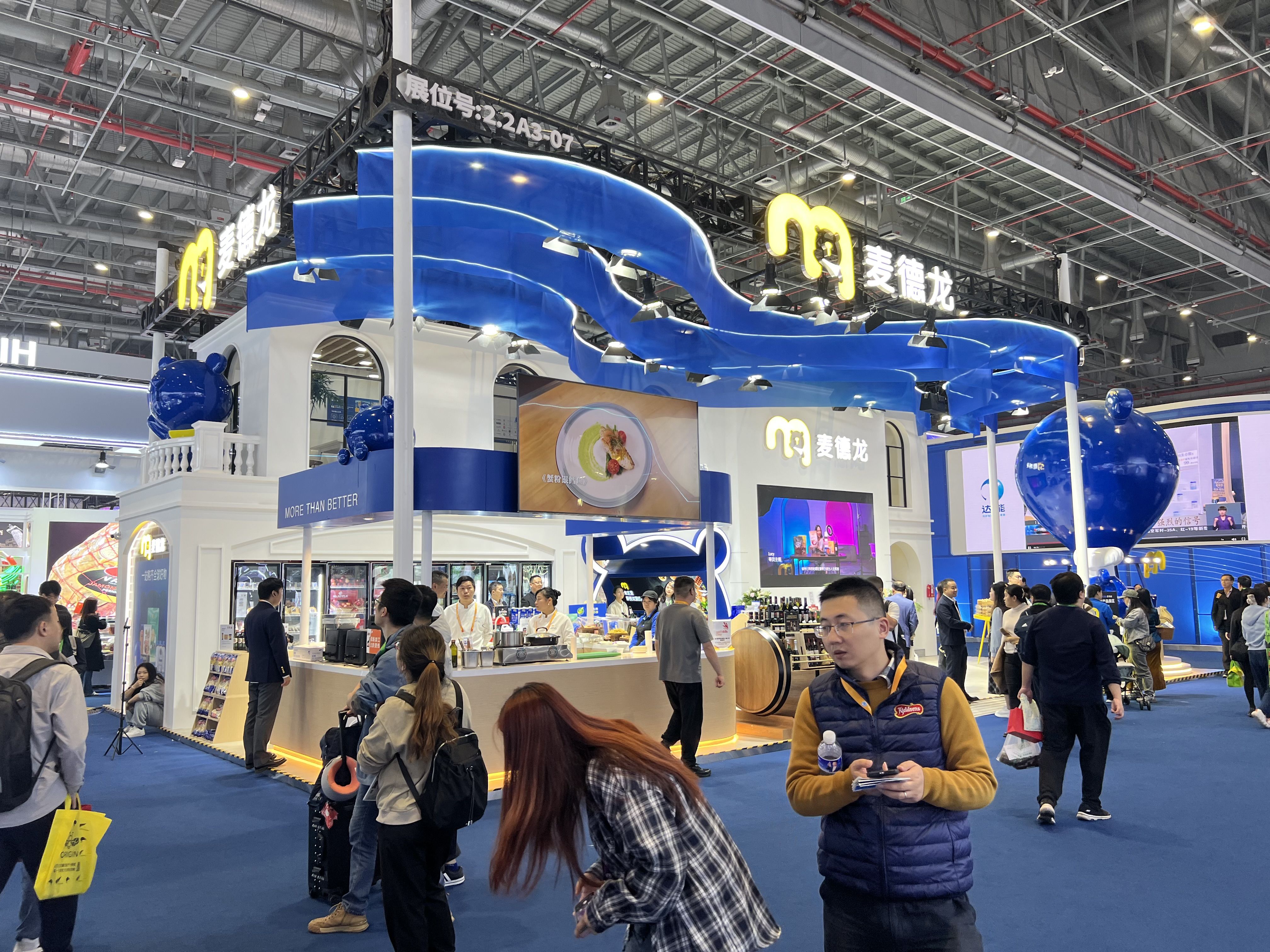 希臘展會設(shè)計搭建